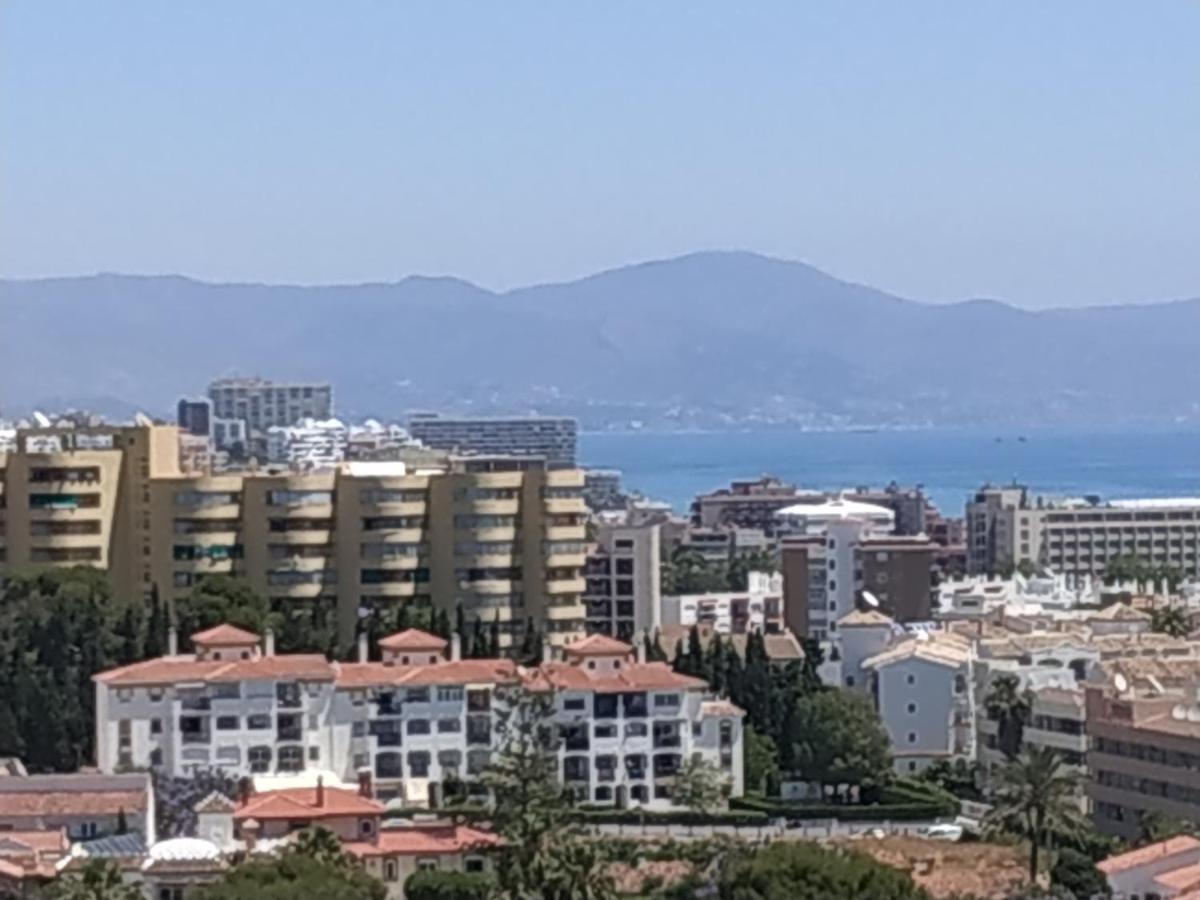 Benalmadena Playa Apartment ภายนอก รูปภาพ